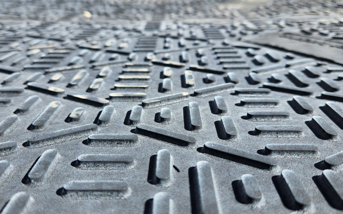 Different types of ground protection mats for temporary site access