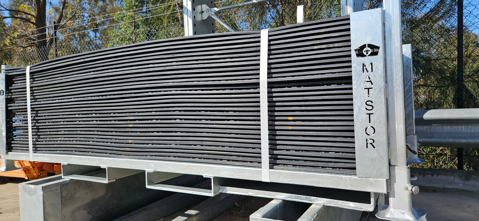 BUNDLE & SAVE - 30 Ground Mats HD – Black + Stillage Bundle